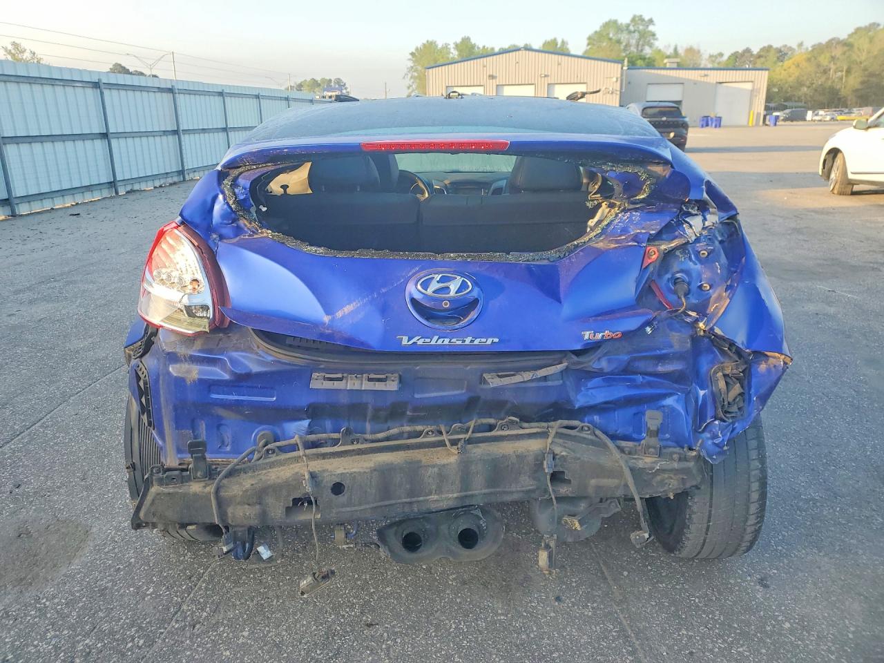 Hyundai VELOSTER Turbo
