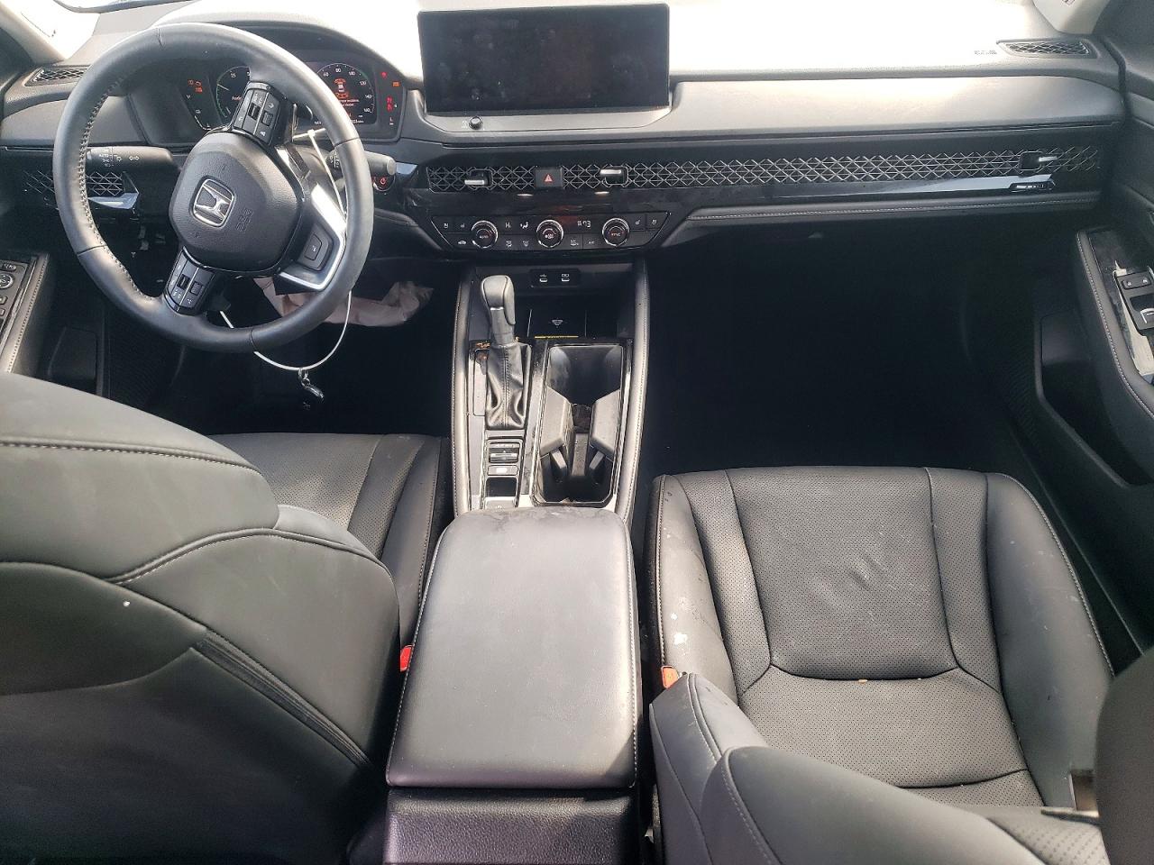 Honda Accord Touring Hybrid