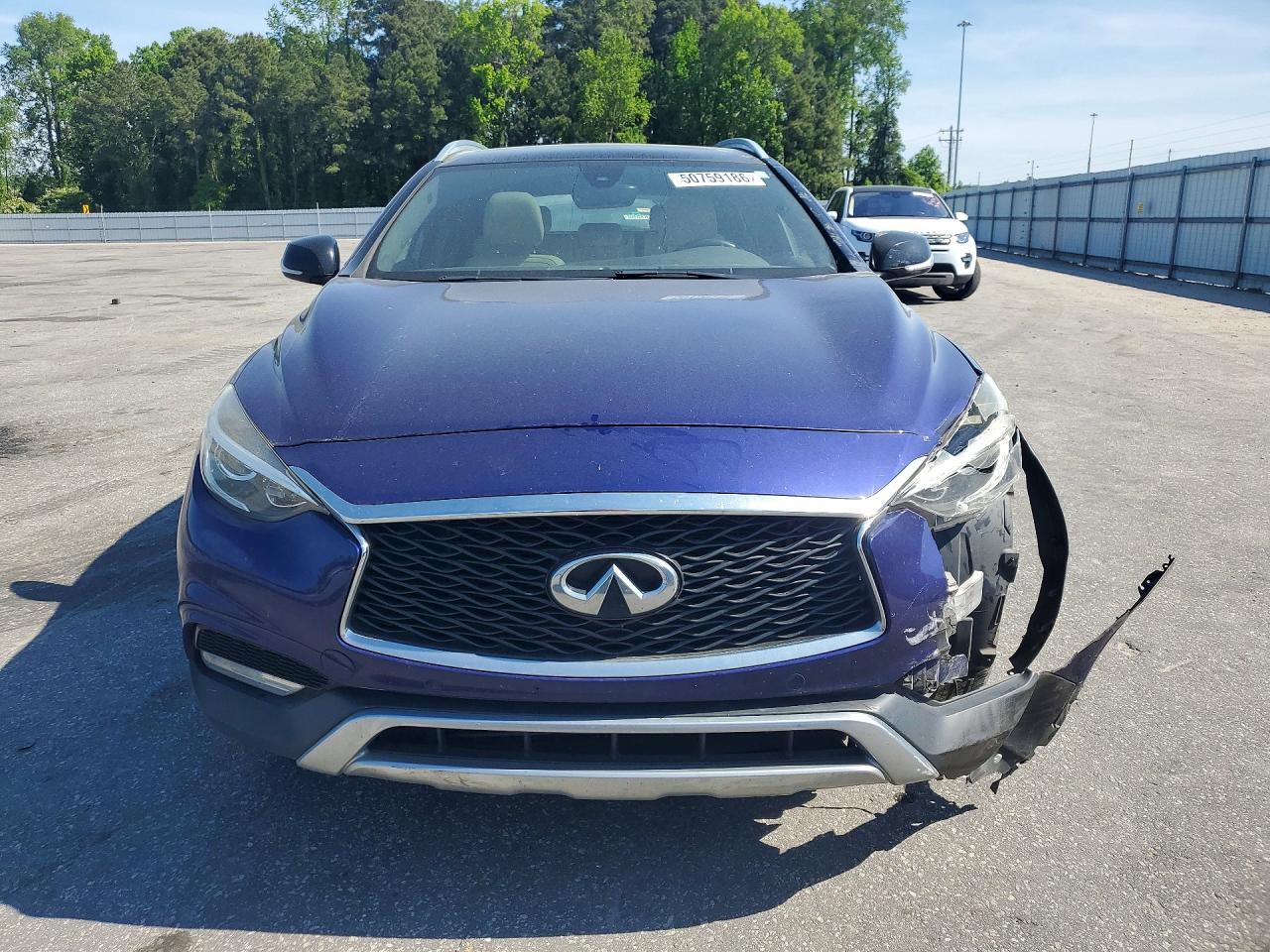 INFINITI Qx Premium