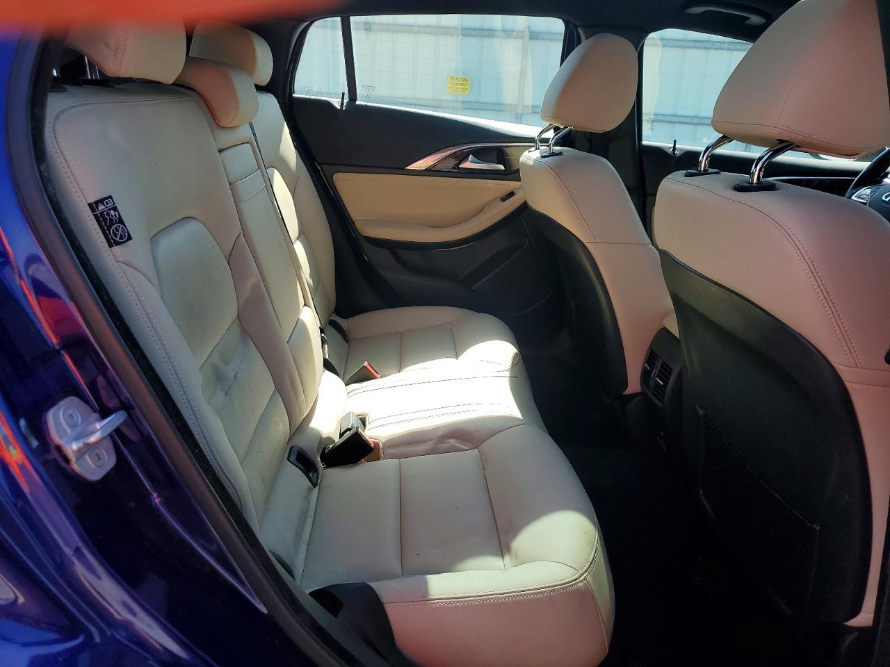 INFINITI Qx Premium