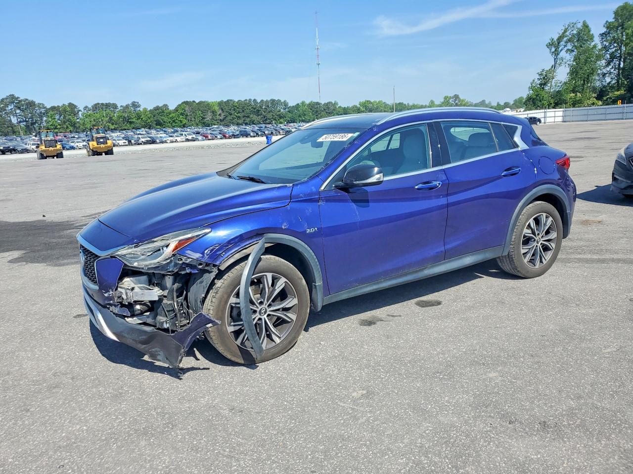 Salvage INFINITI Qx Image