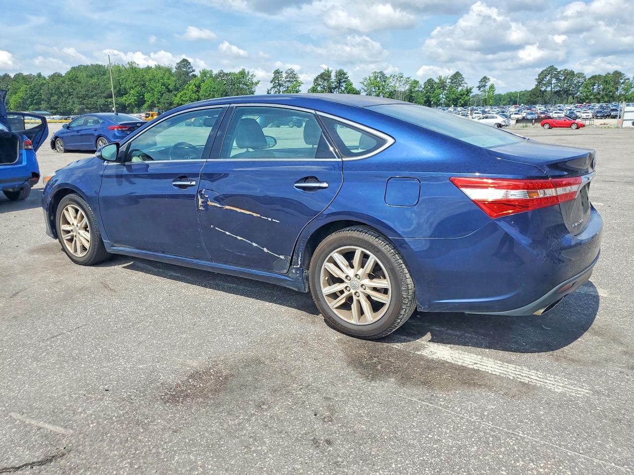 Toyota Avalon Base