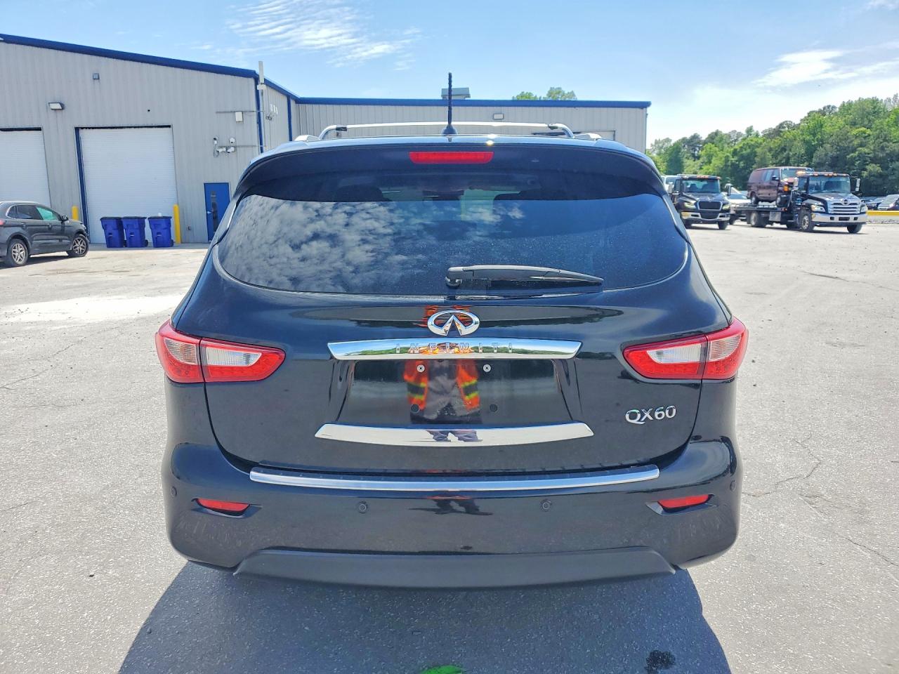 INFINITI Qx Base