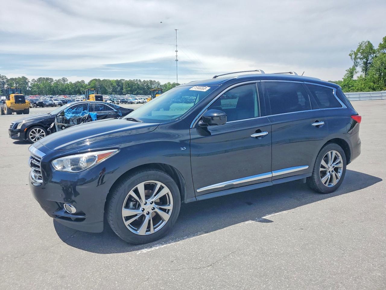 Salvage INFINITI Qx Image