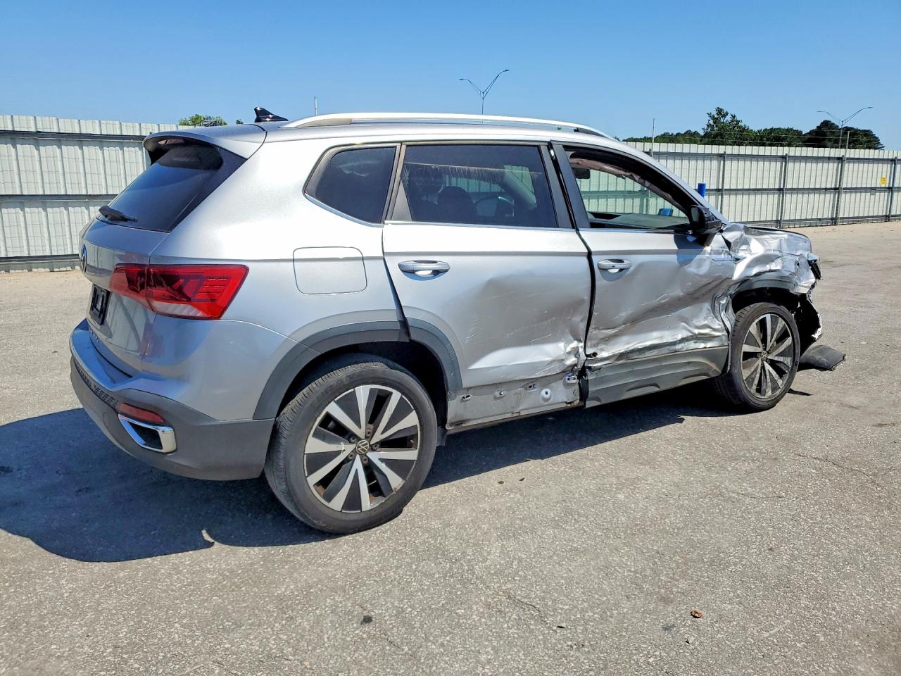 Volkswagen Taos Se