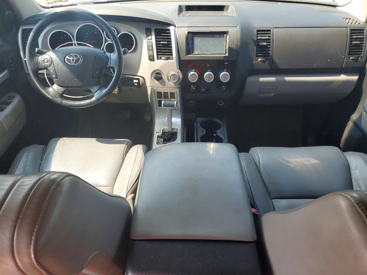 Toyota Tundra Crewmax Limited