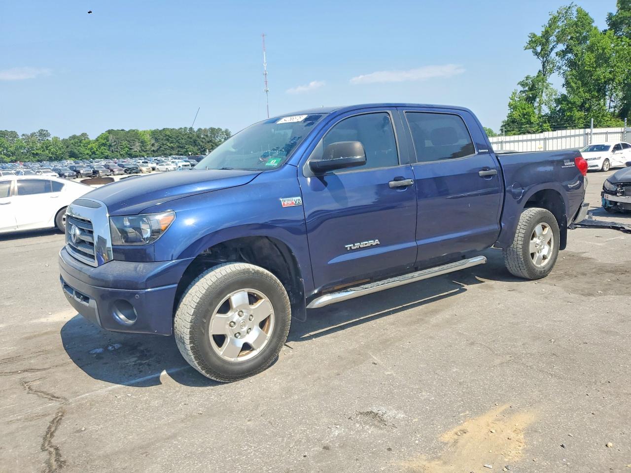 Salvage Toyota Tundra Image