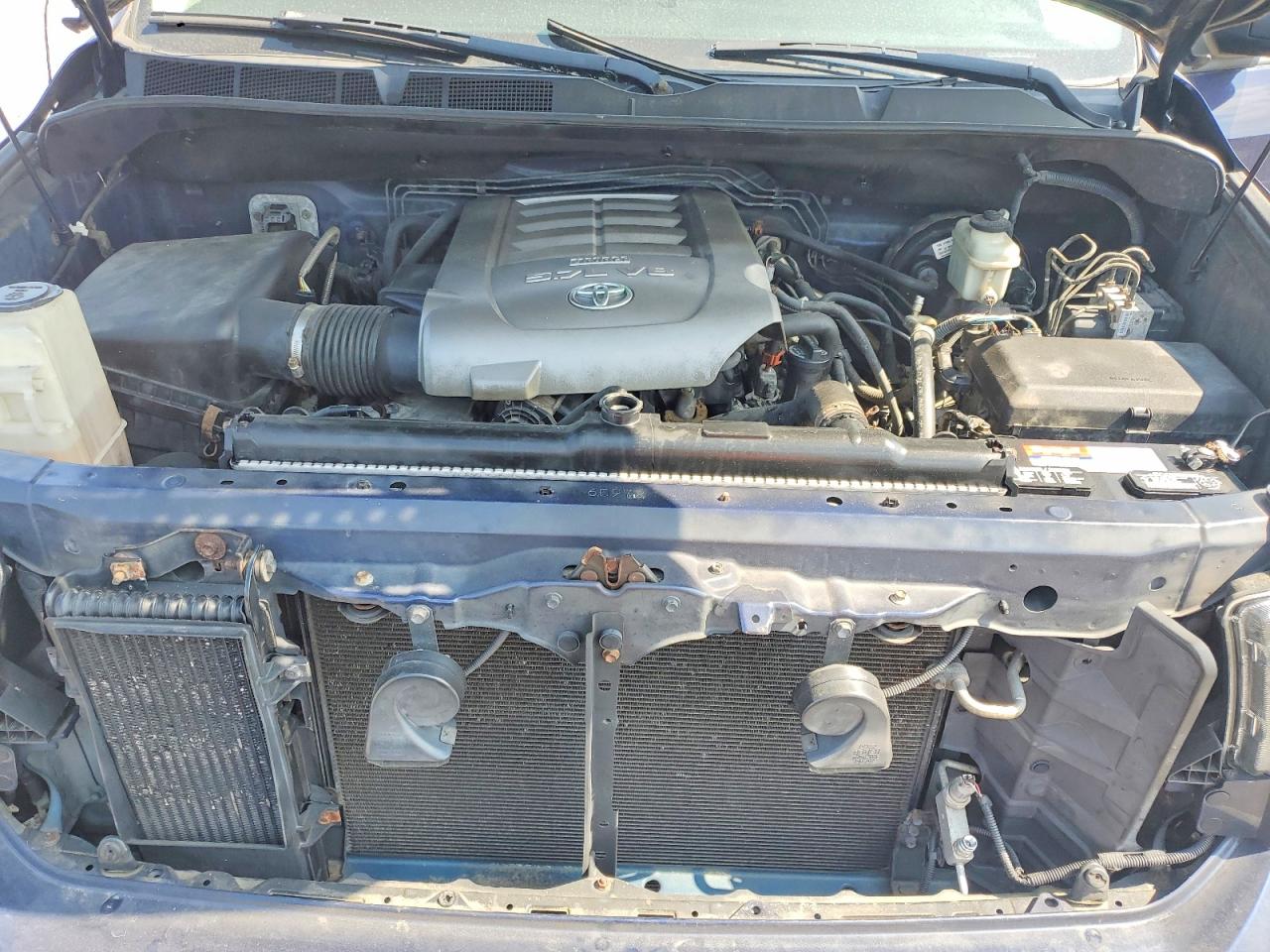 Toyota Tundra Crewmax Limited