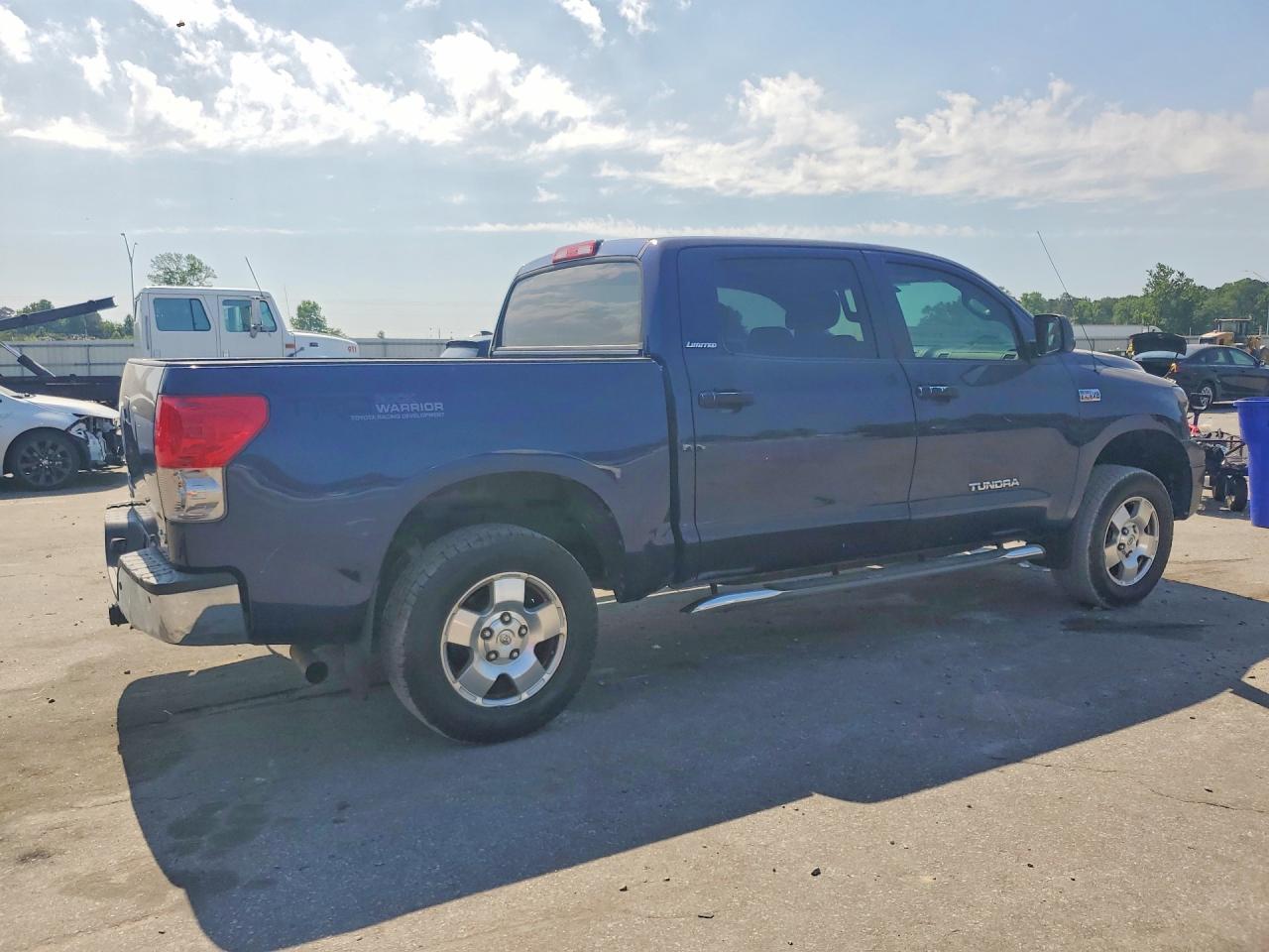Toyota Tundra Crewmax Limited