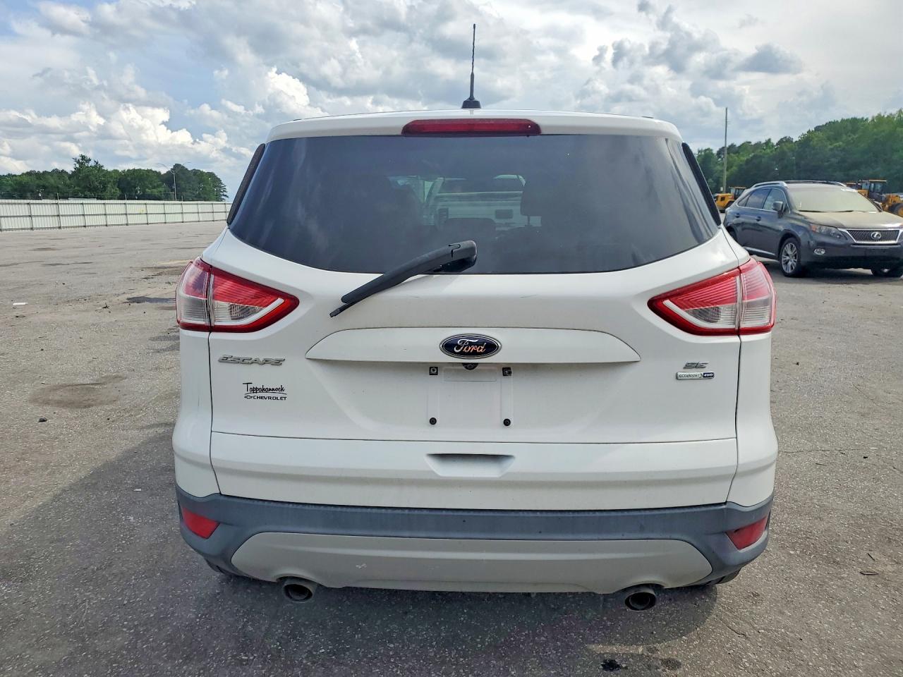 Ford Escape Se