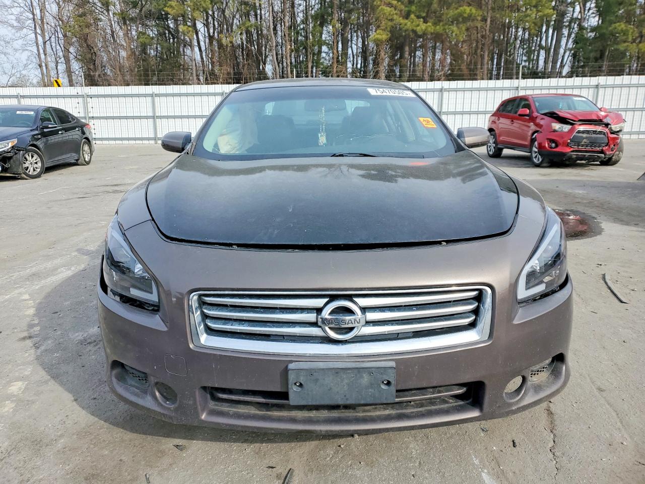 Nissan Maxima