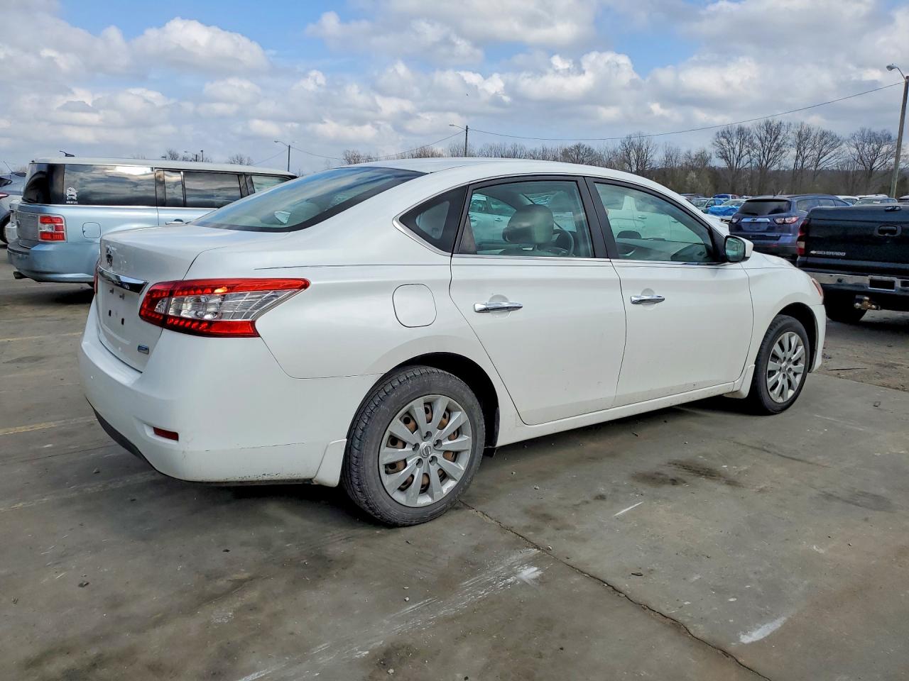 Nissan Sentra S