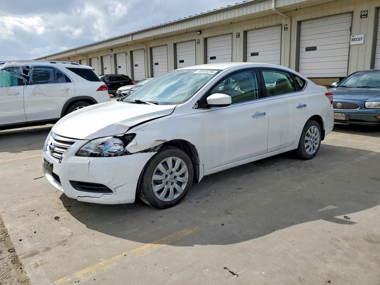 Salvage Nissan Sentra Image