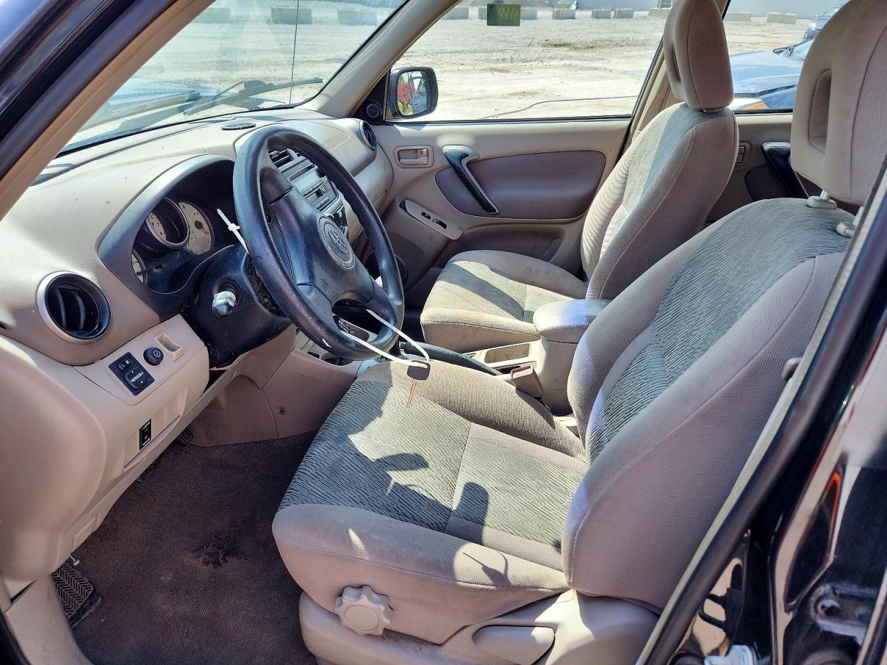 Toyota RAV4 Base