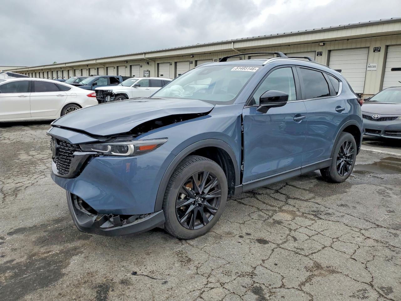Salvage Mazda Cx Image