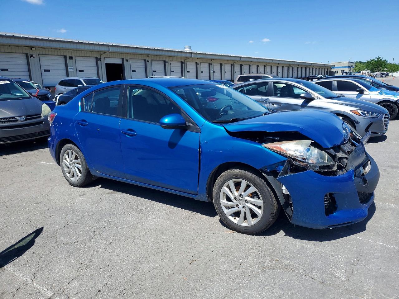 Mazda 3 I