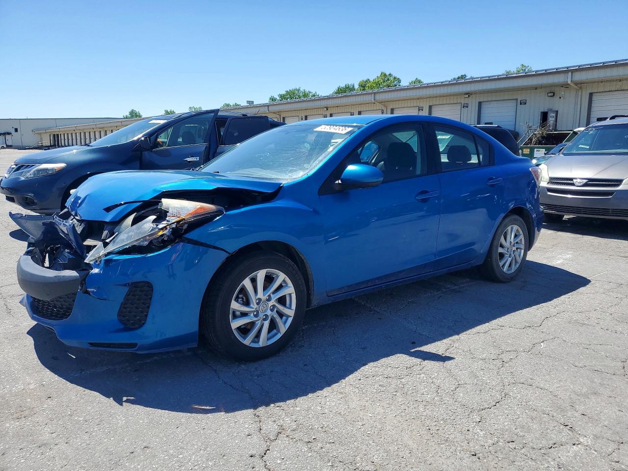 Salvage Mazda 3 Image