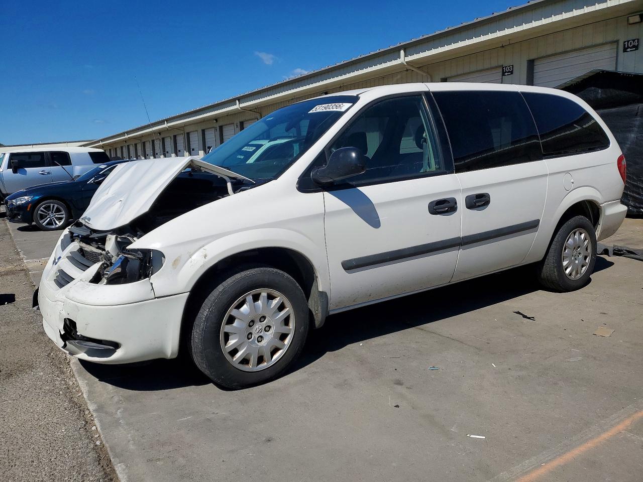 Salvage Dodge Caravan Image