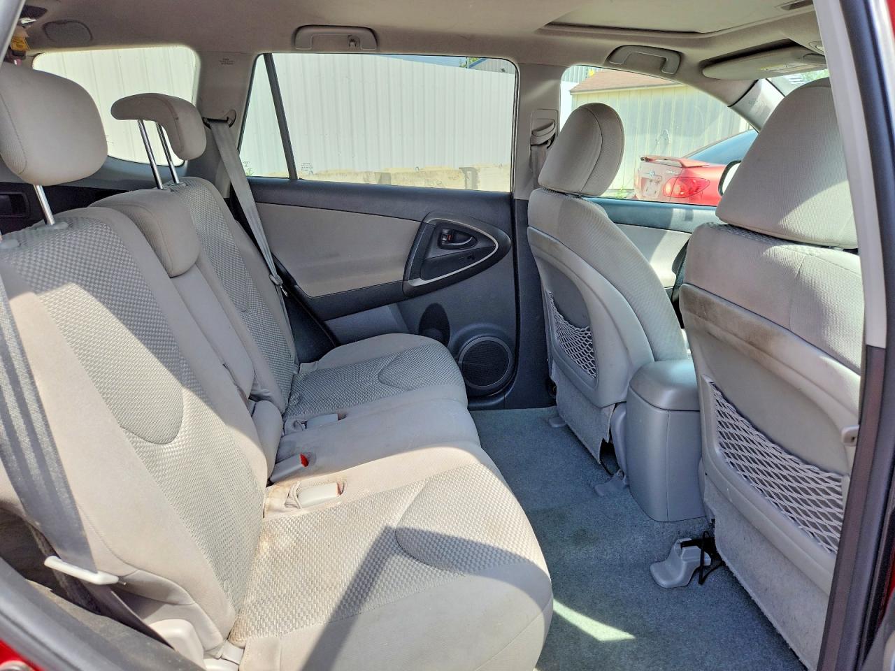 Toyota RAV4 Base