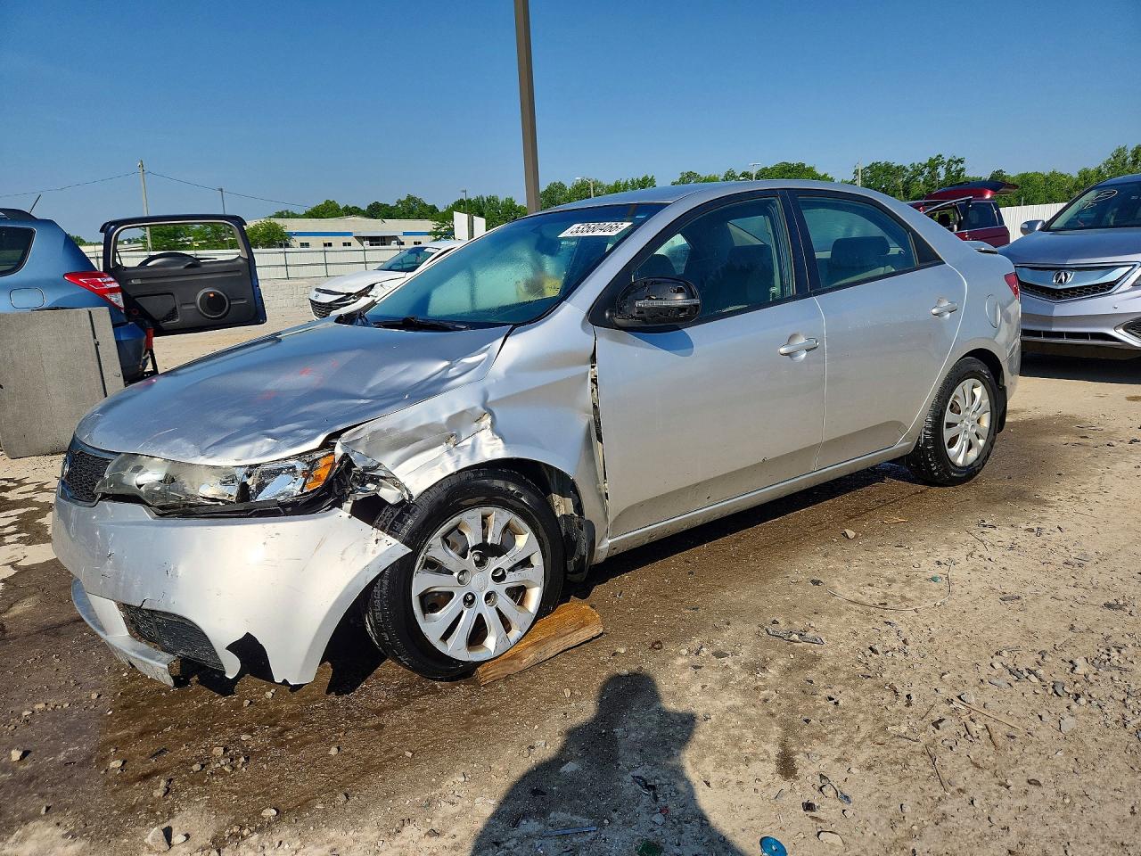 Salvage Kia Forte Image