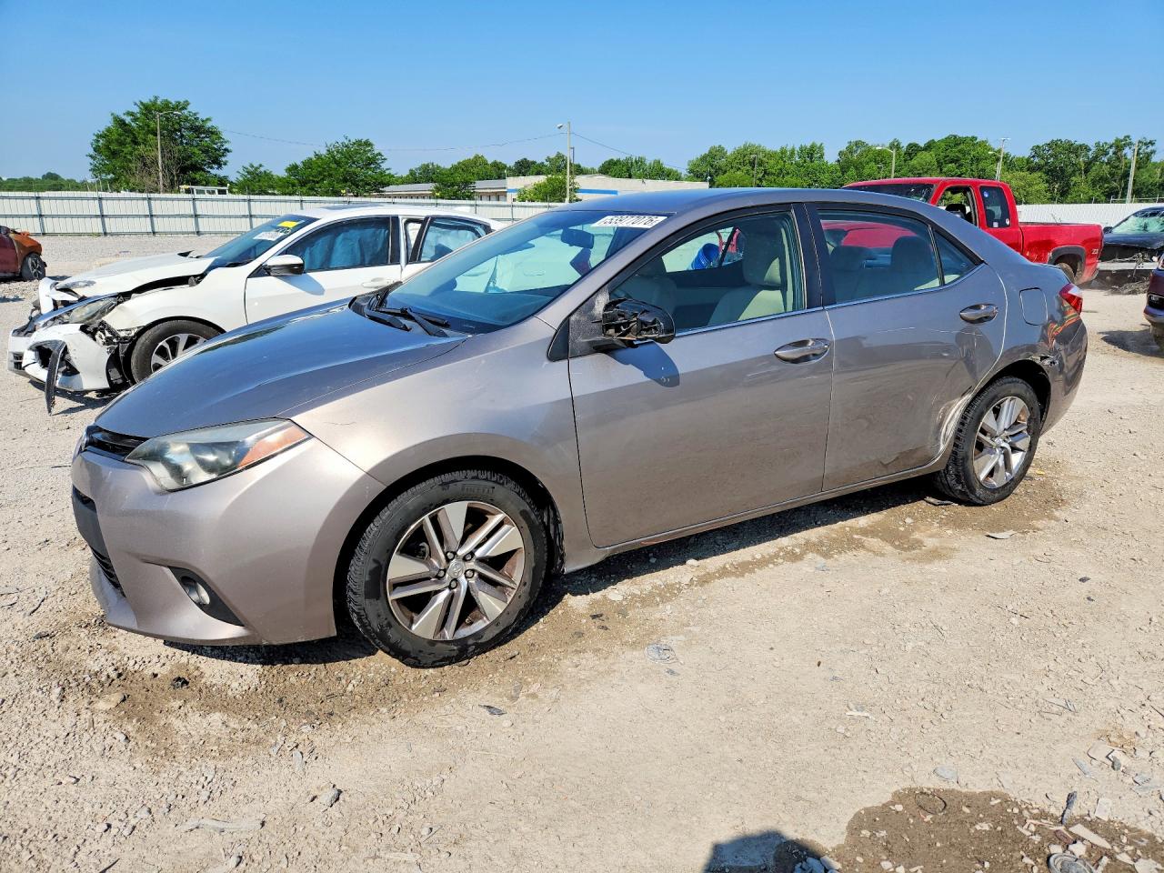 Salvage Toyota Corolla Image