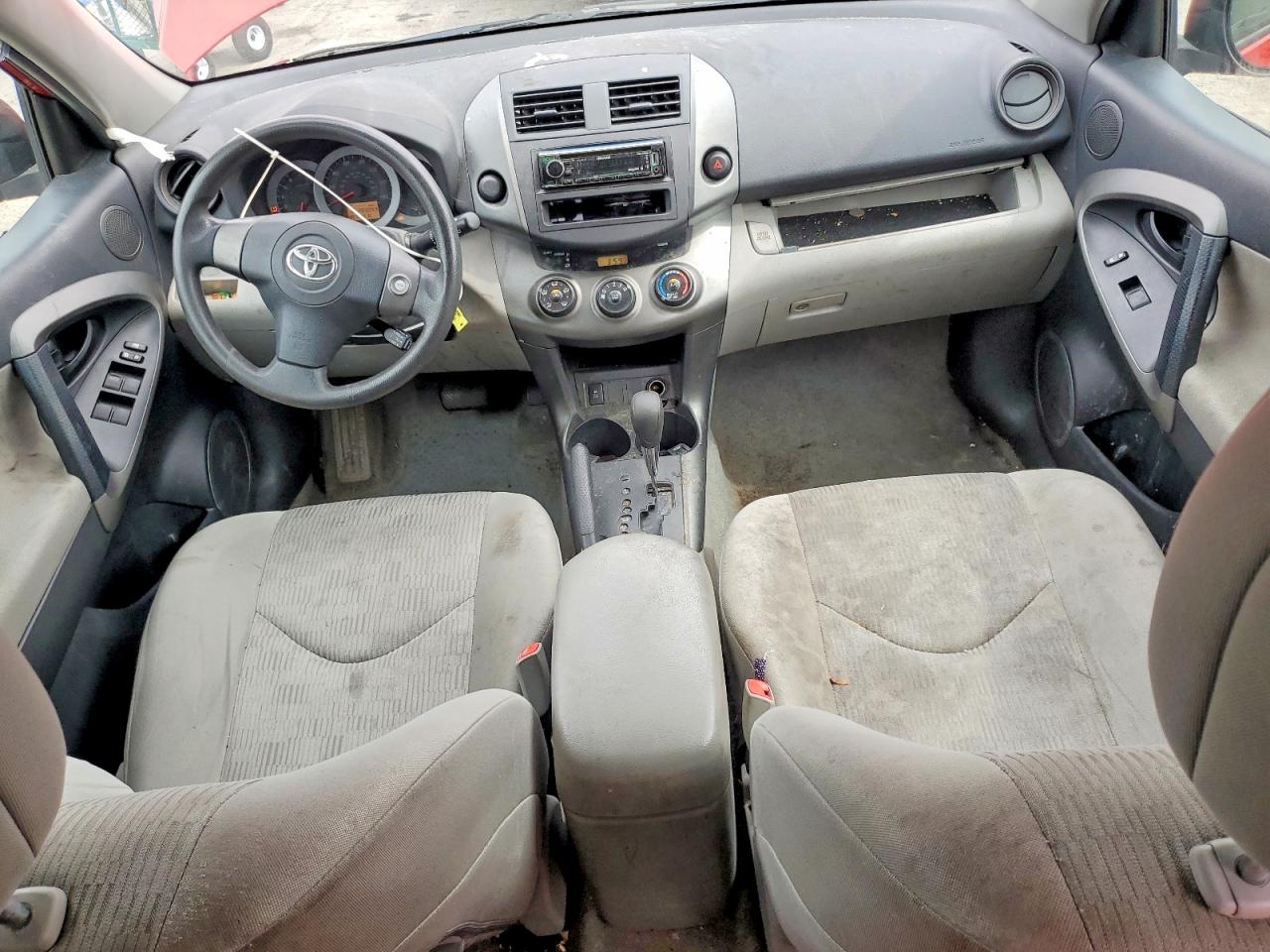 Toyota RAV4 Base