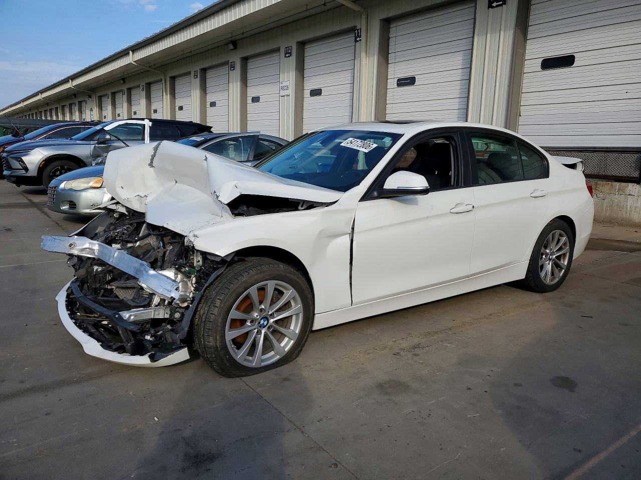 Salvage BMW 3 Series Image
