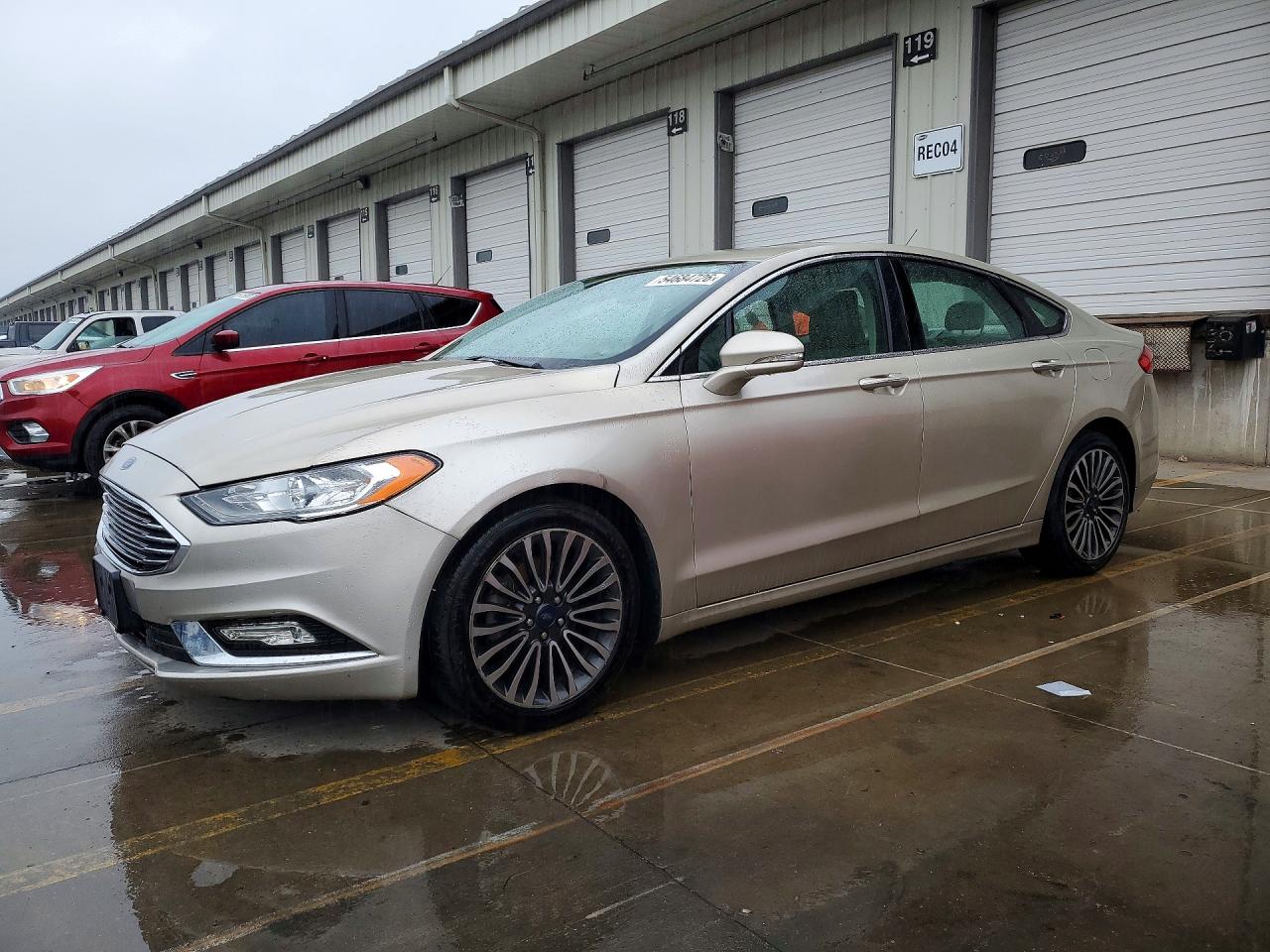 Salvage Ford Fusion Image