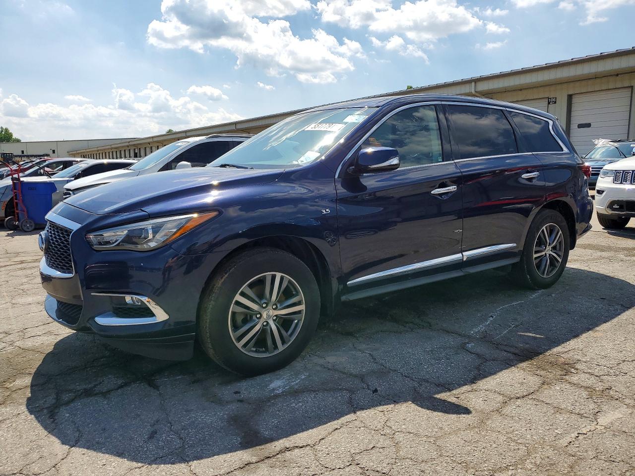 Salvage INFINITI Qx Image