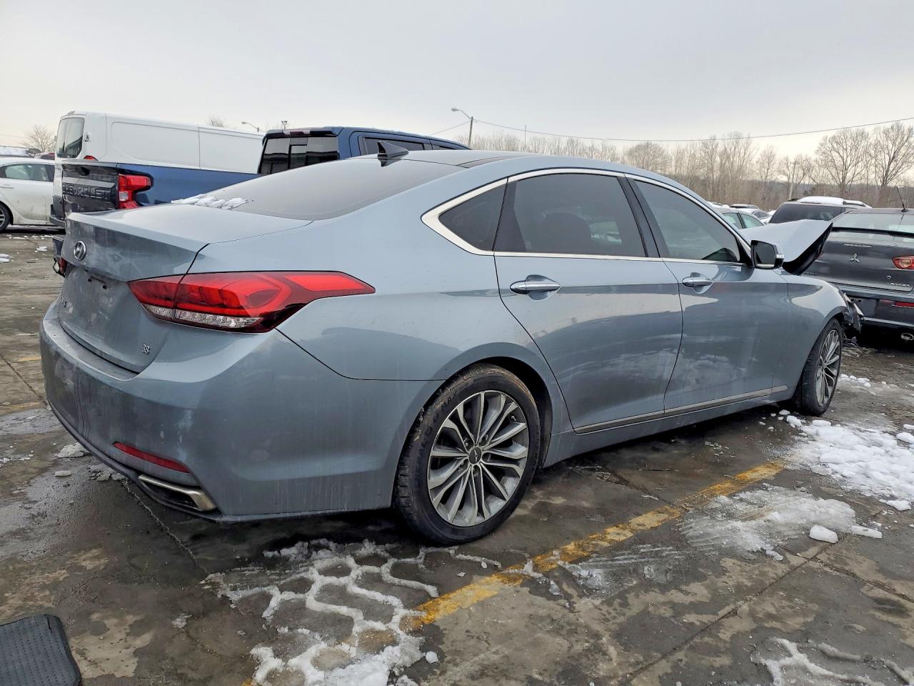 Hyundai Genesis 3.8l
