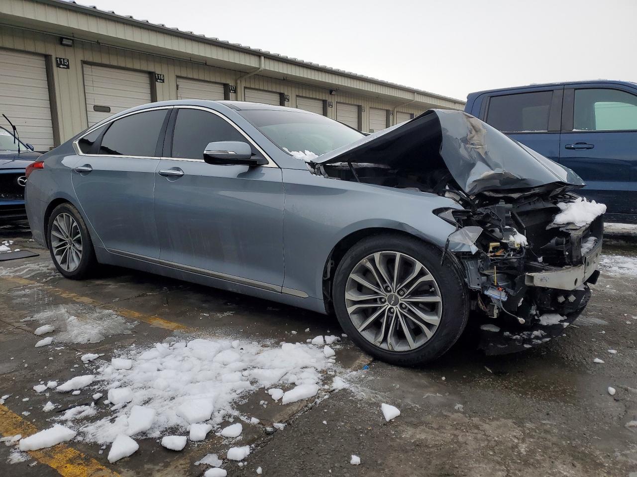 Hyundai Genesis 3.8l
