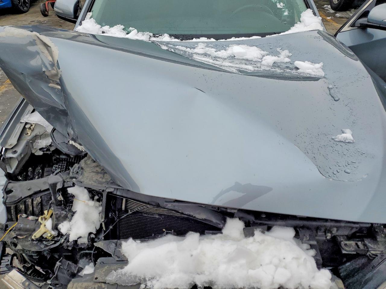 Hyundai Genesis 3.8l