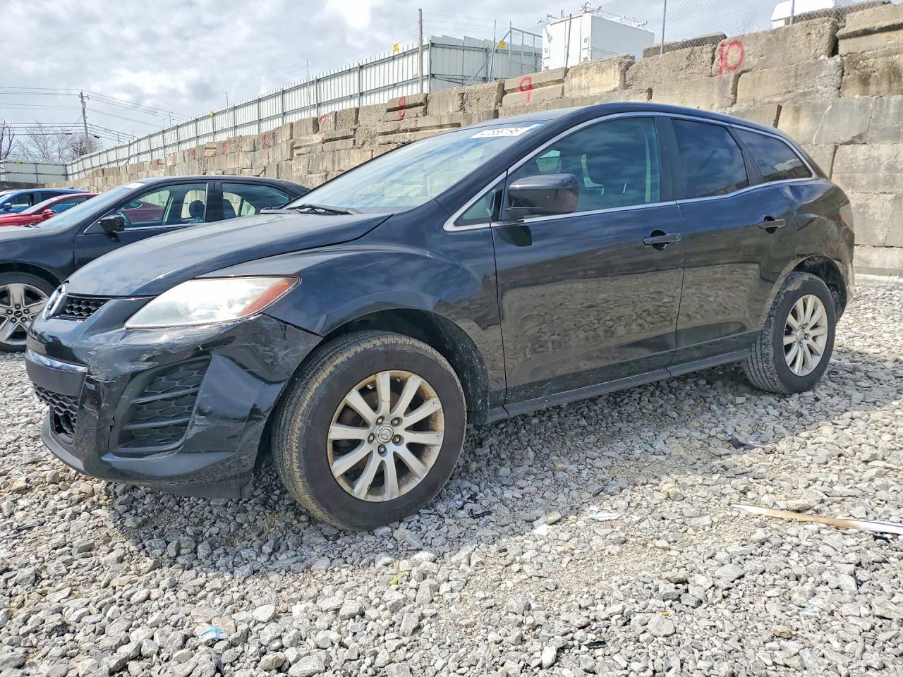 Salvage Mazda Cx Image