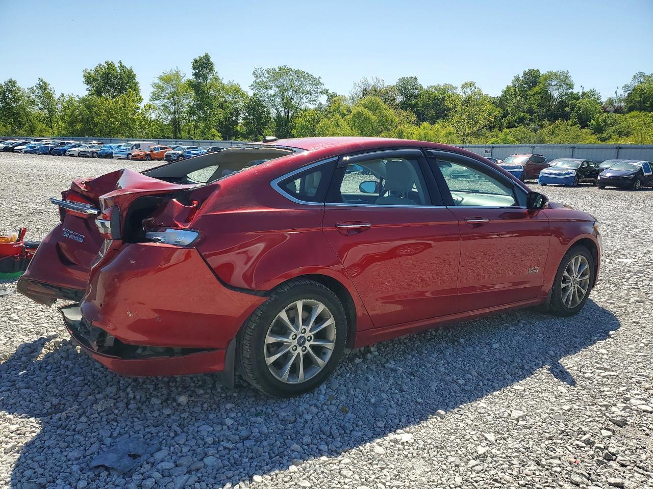 Ford Fusion Titanium Phev
