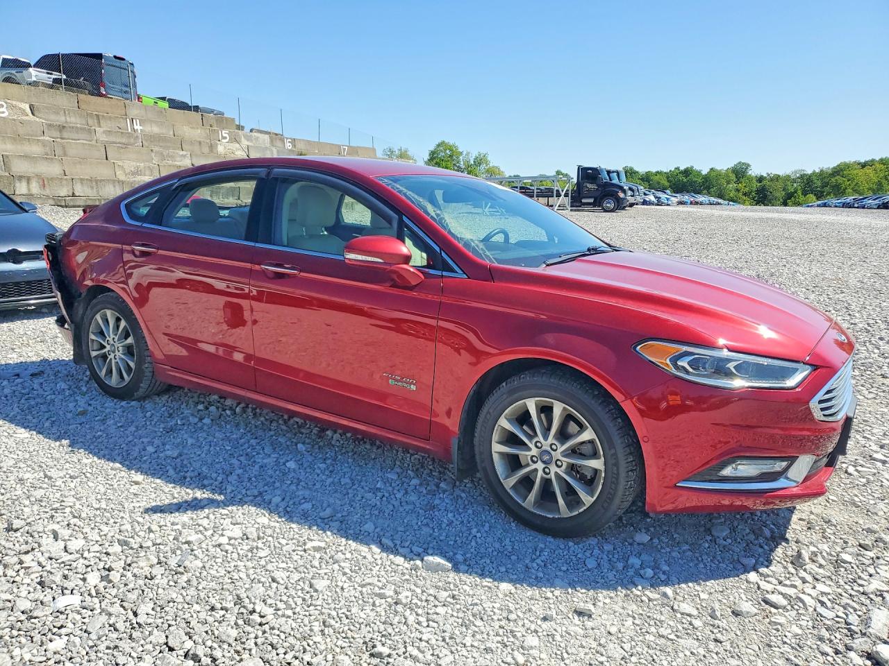 Ford Fusion Titanium Phev