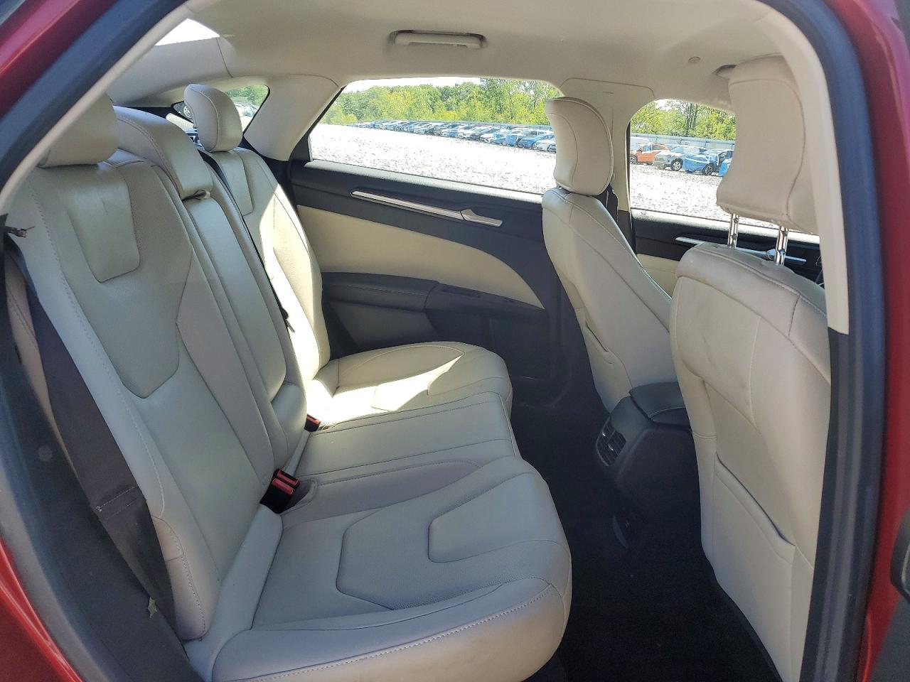 Ford Fusion Titanium Phev