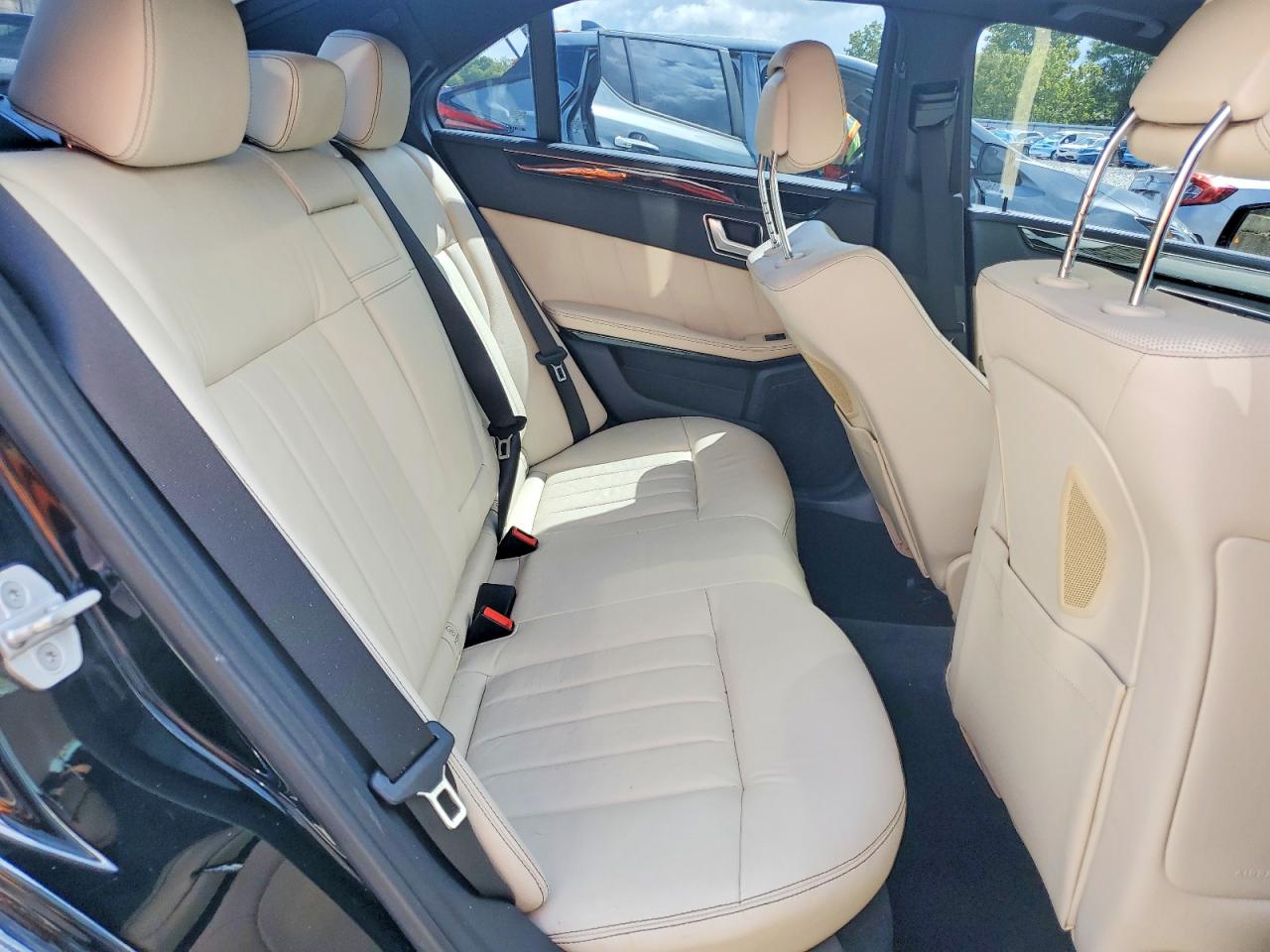 Mercedes-Benz E-Class 400 4matic