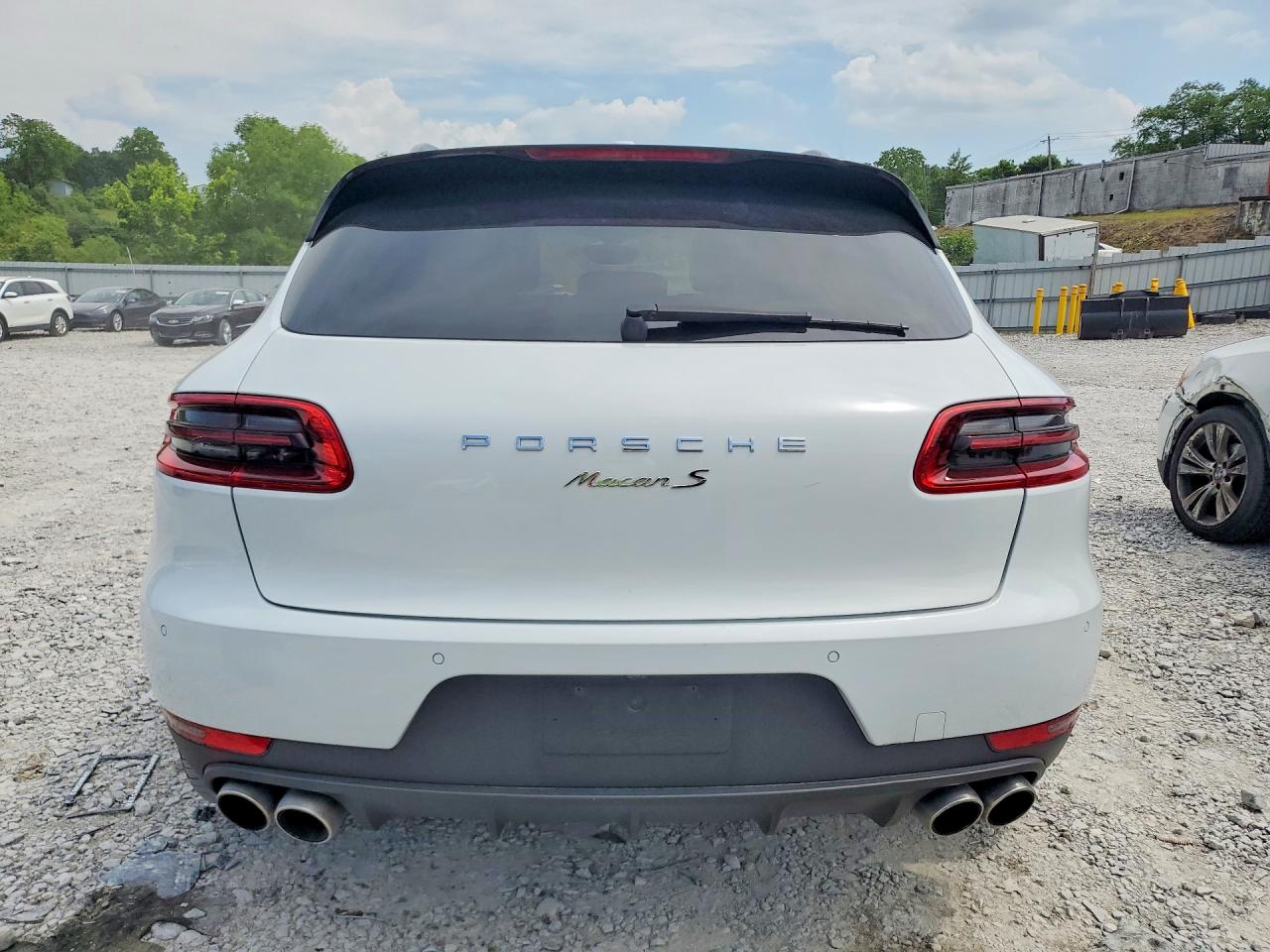 Porsche Macan S