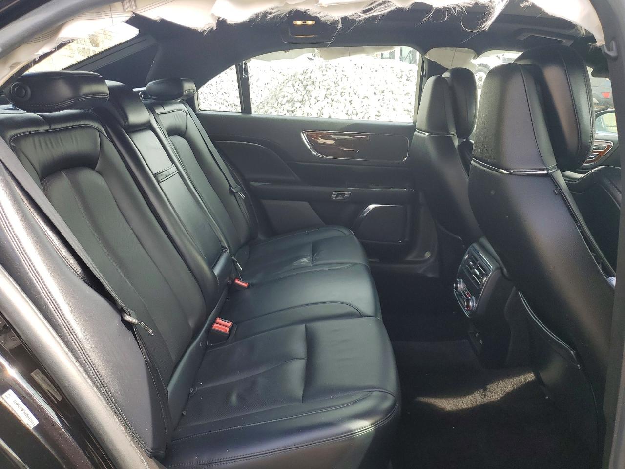 Lincoln Continental Reserve