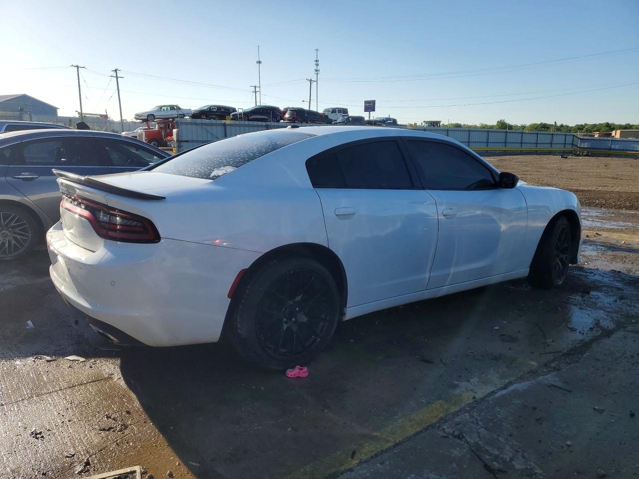 Dodge Charger Sxt