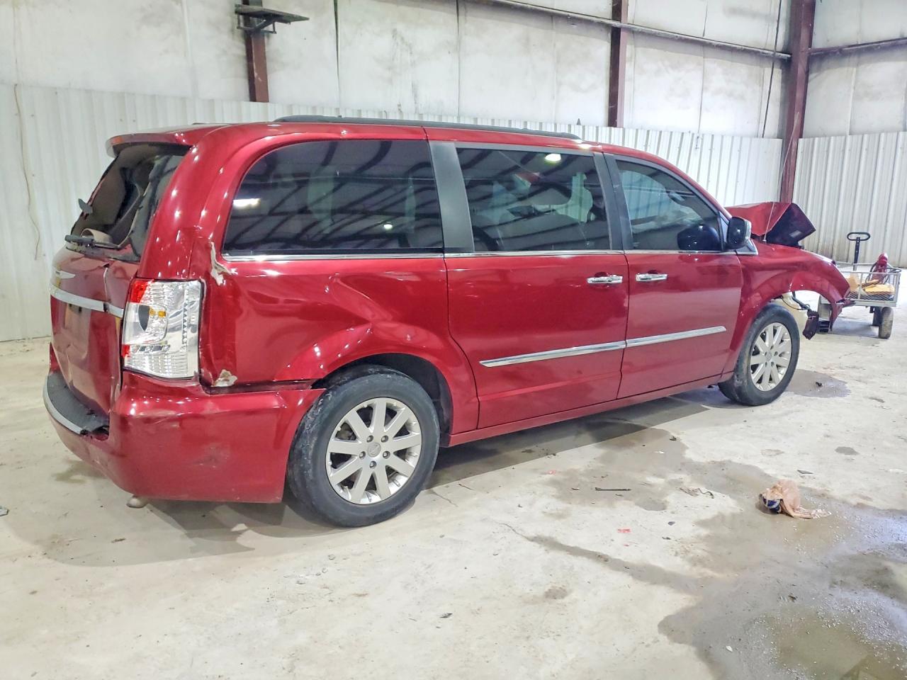 Chrysler Minivan Touring L