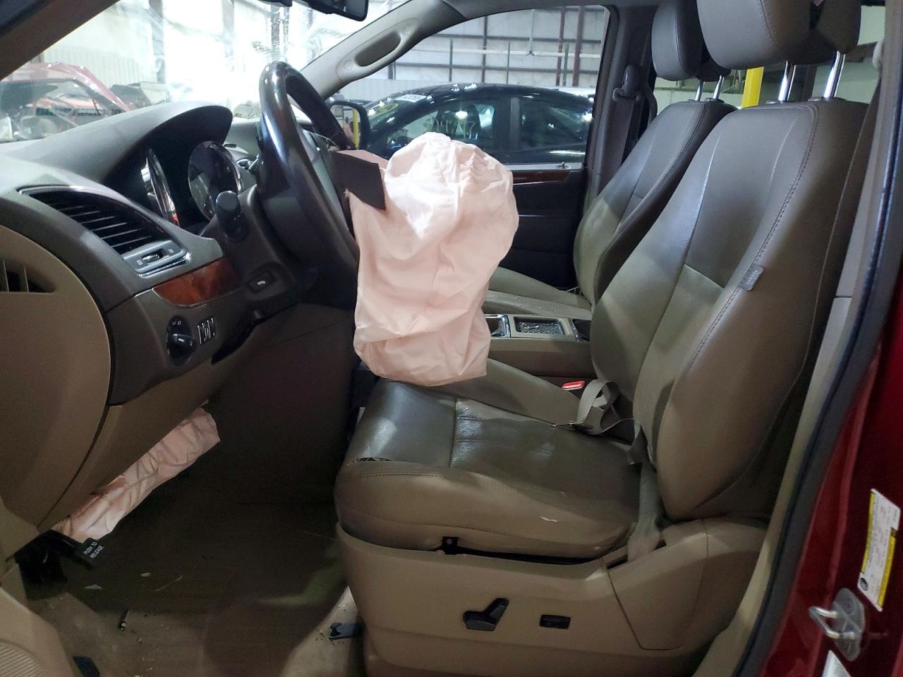 Chrysler Minivan Touring L