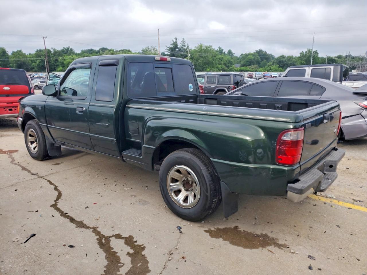 Ford Ranger Super Cab