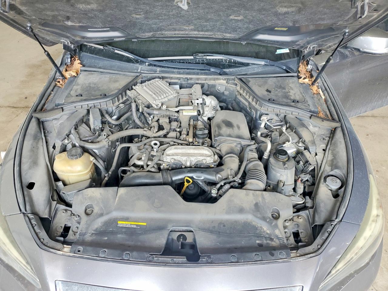 INFINITI Q50 2.0t P 2.0t Premium
