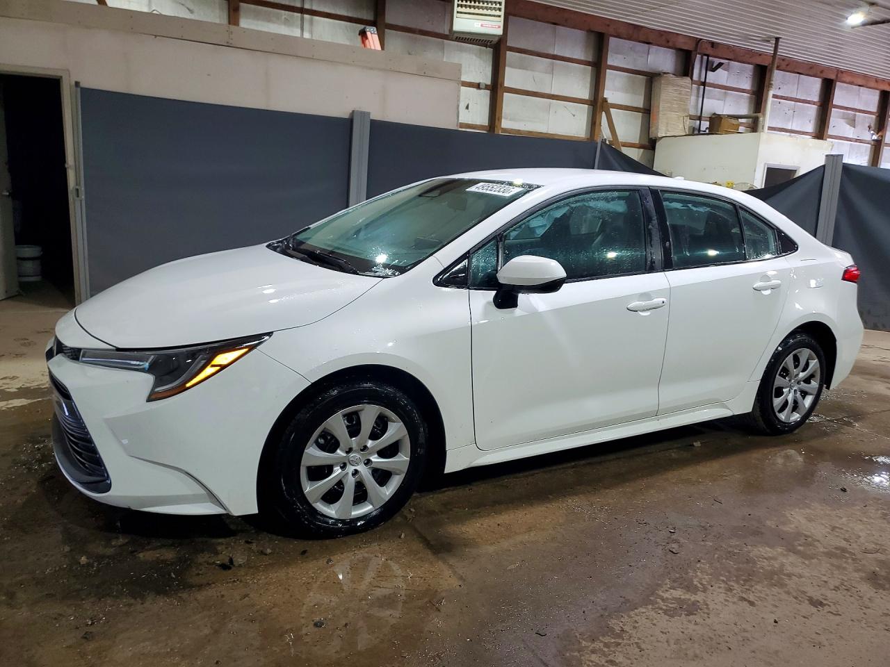 Salvage Toyota Corolla Image
