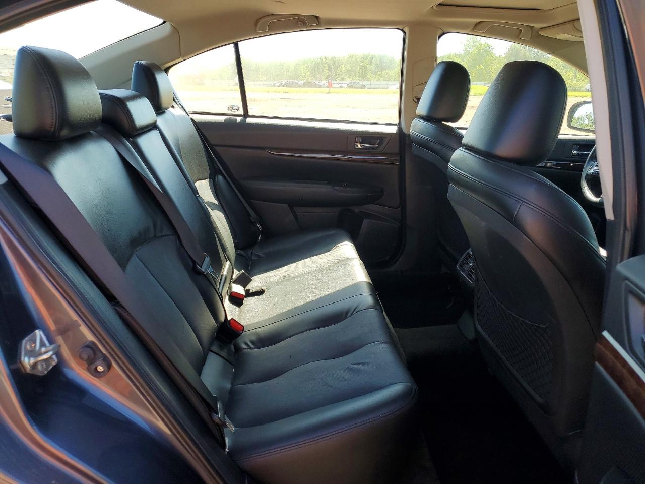 Subaru Legacy 2.5i Limited