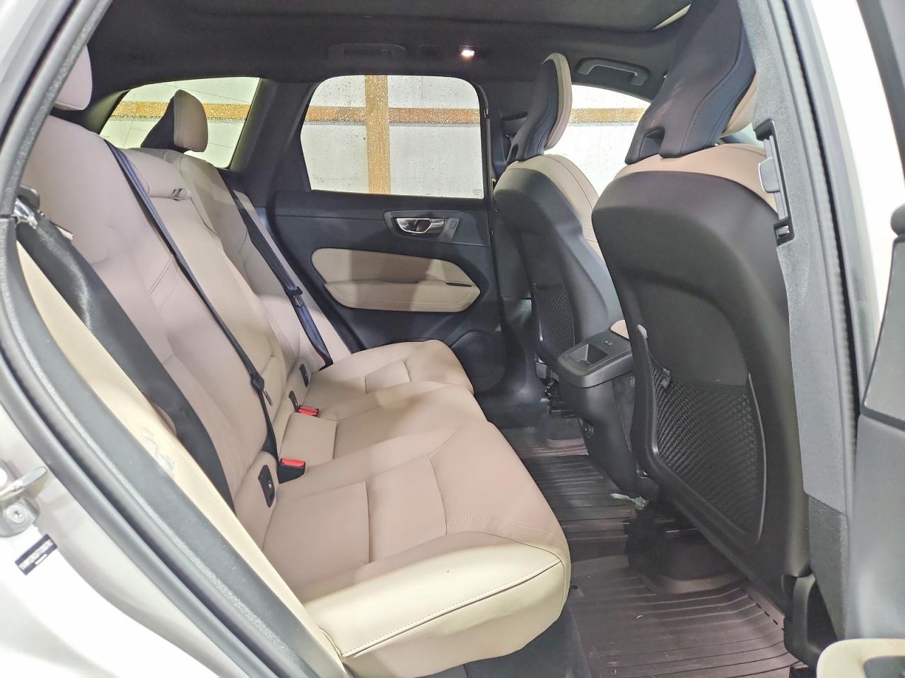 Volvo XC60 Plus