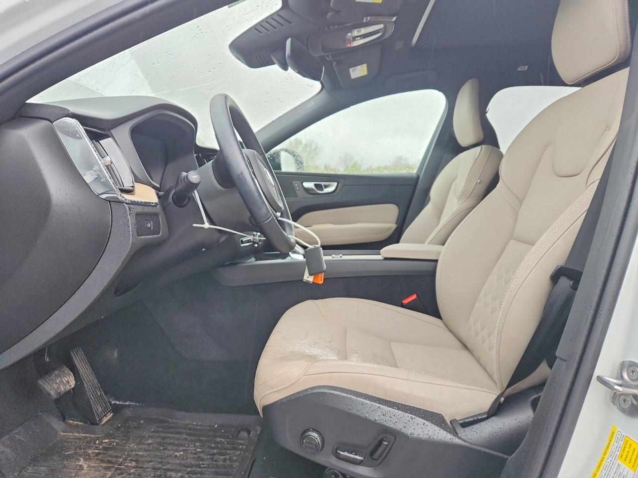 Volvo XC60 Plus