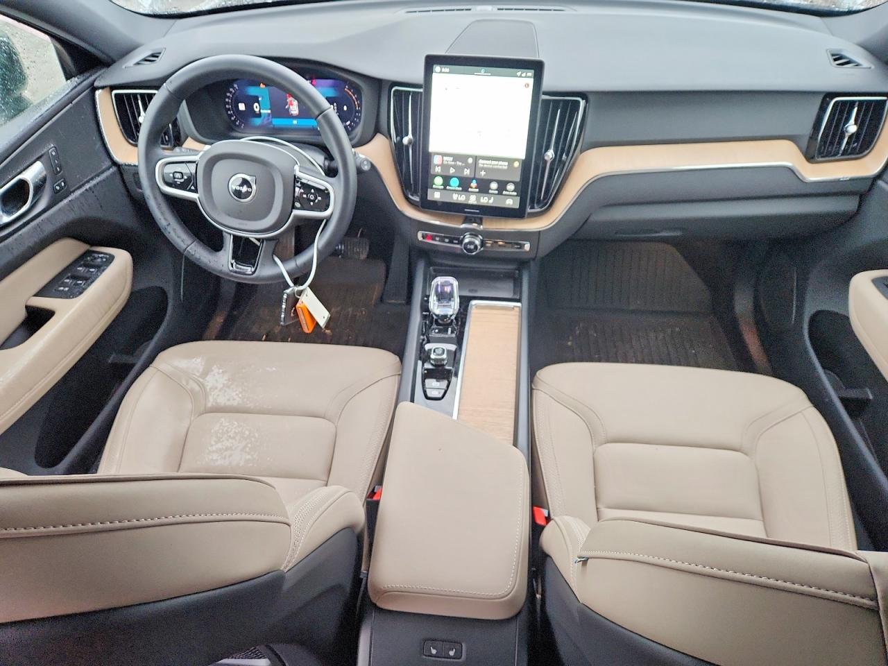 Volvo XC60 Plus