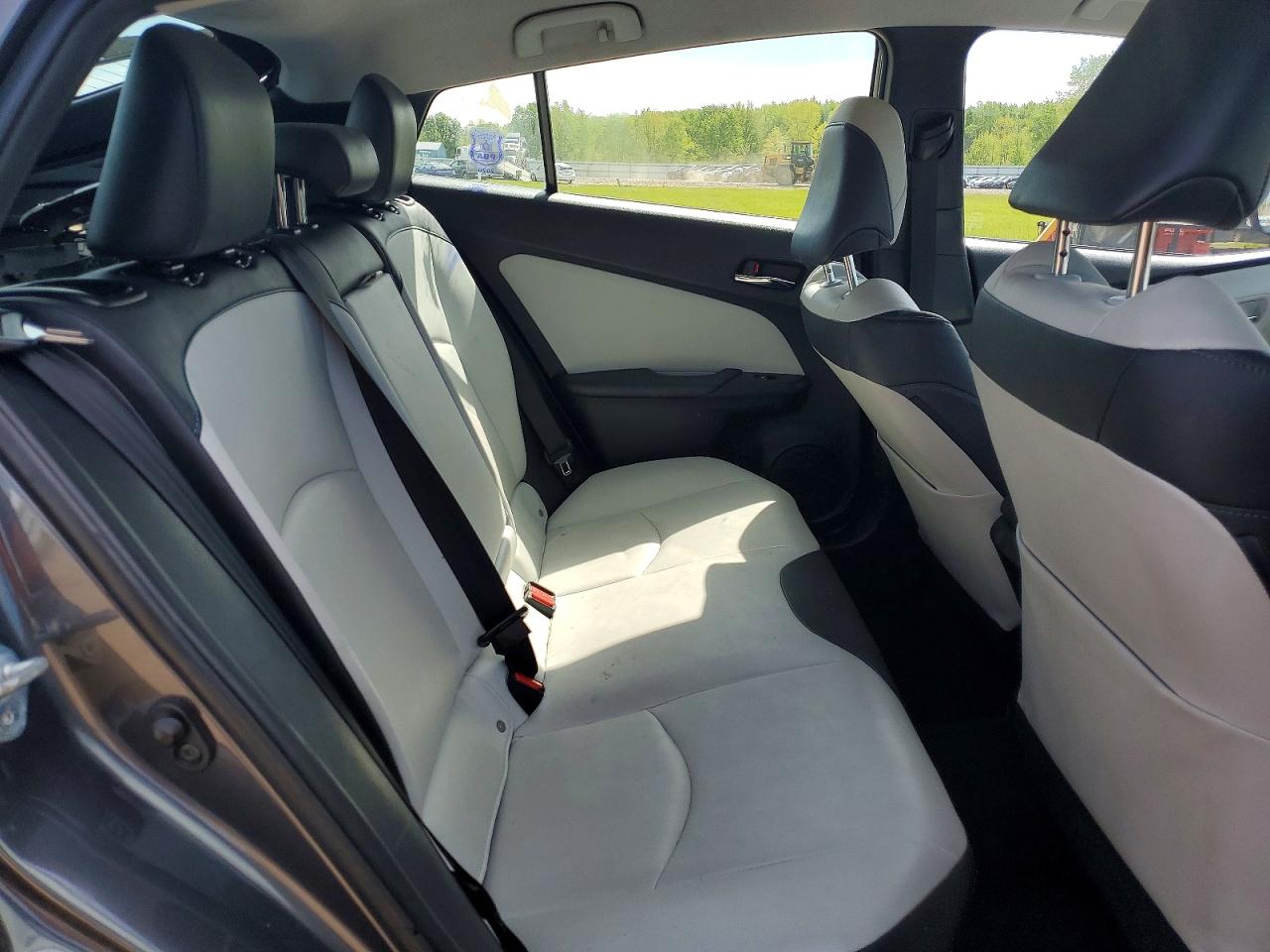 Toyota Prius Four